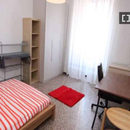 Image 9 - Via Cerano, 12, 20144 Milan MI, Italy - Room for rent