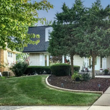 Image 1 - 1222 Bay Court, Westmont, IL 60559, USA - House for sale