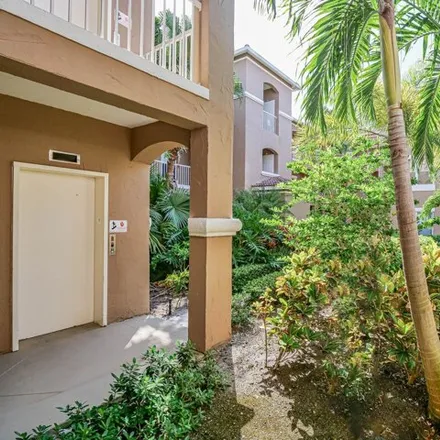 Image 3 - 5025 Fairways Cir Apt B209, Vero Beach, Florida, 32967 - House for sale