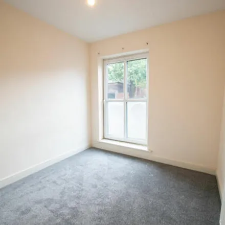 Image 4 - Staff Finders, 43 Baker Street, Hull, HU2 8HP, United Kingdom - Apartment for sale