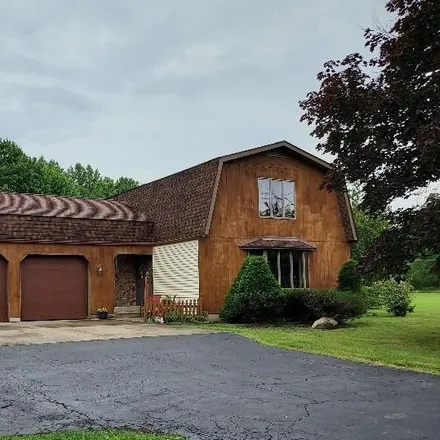 Buy this 3 bed house on 6898 Chestnut Ridge Road in Coalburg, Trumbull County