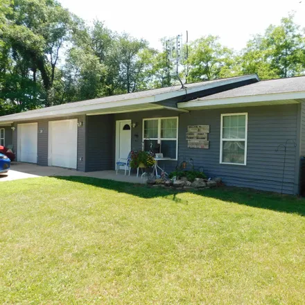 Buy this 4 bed duplex on 500 North 7th Street in Avoca, Iowa County