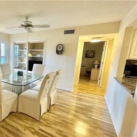 Image 4 - Cypress Lake Country Club, 6767 Winkler Road, Fort Myers Beach, Lee County, FL 33919, USA - Condo for rent