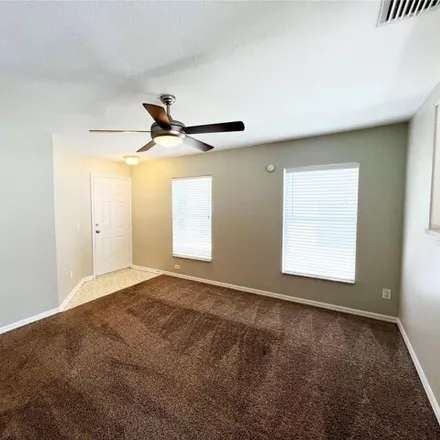 Image 4 - 32411 Fish Hook Loop, Wesley Chapel, Florida, 33545 - House for sale