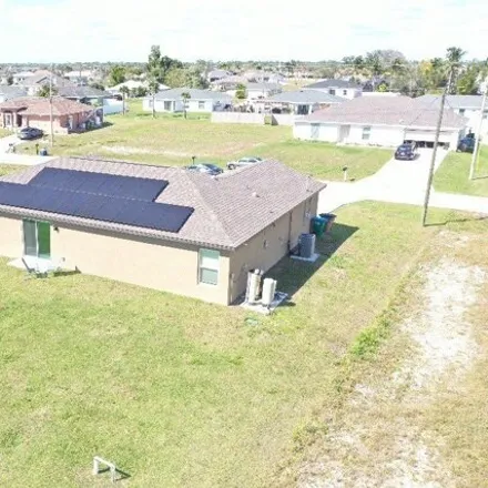 Image 5 - 134 Northwest 28th Street, Cape Coral, FL 33993, USA - House for sale