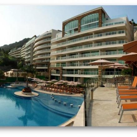 Rent this 4 bed apartment on Calle Coral in Playa Guitarrón, 39300 Acapulco