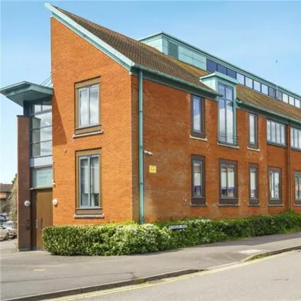 Buy this 1 bed apartment on NatWest in Reynolds Road, Knotty Green