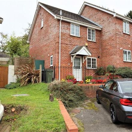 Rent this 2 bed house on 34 Lynwood in Guildford, GU2 7NY