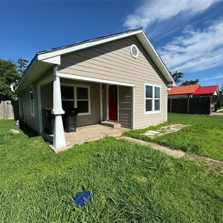 Buy this 3 bed house on 236 Galveston Avenue South in Anahuac, Chambers County