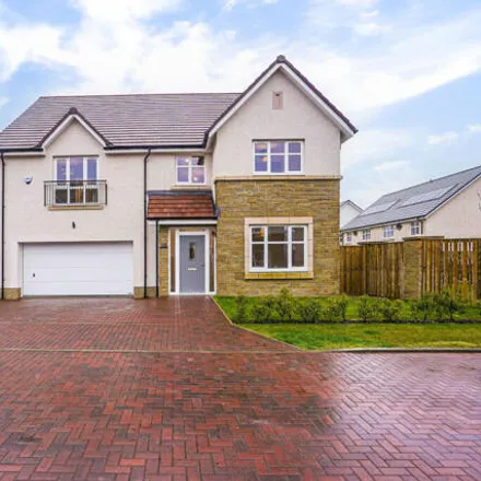 Buy this 5 bed house on Heathcliff Drive in South Lanarkshire, G75 8ZA