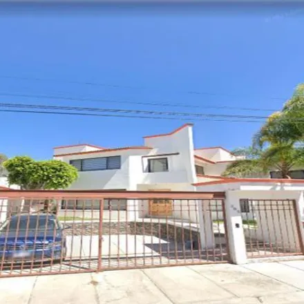 Buy this 4 bed house on Calle La Mesa in Delegaciön Santa Rosa Jáuregui, 76100 Juriquilla