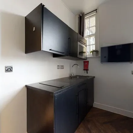Image 2 - 42 Donne Place, London, SW3 2NQ, United Kingdom - Apartment for rent