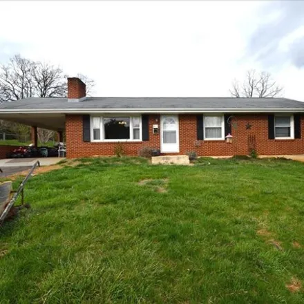 Buy this 4 bed house on 815 Pinecrest Avenue in Bedford, VA 24523