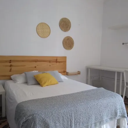 Rent this 5 bed apartment on Carrer Gran de Gràcia in 101, 08001 Barcelona