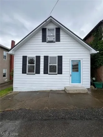 Buy this 2 bed house on Frederick Drive in Sugarcreek, Tuscarawas County