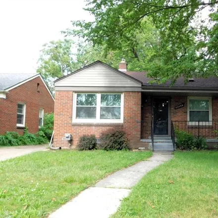 Buy this 2 bed house on 23235 Hayes Avenue in Eastpointe, MI 48021