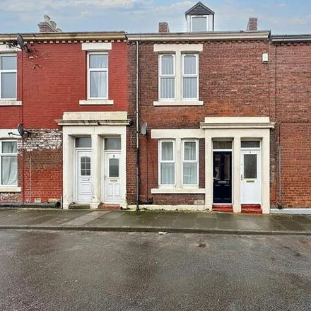 Rent this 2 bed room on Clavering Street in Wallsend, NE28 6SW