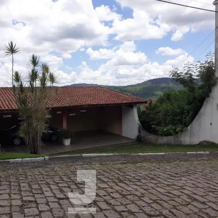Buy this 5 bed house on unnamed road in Jardim Vitória, Região Geográfica Intermediária de Campinas - SP