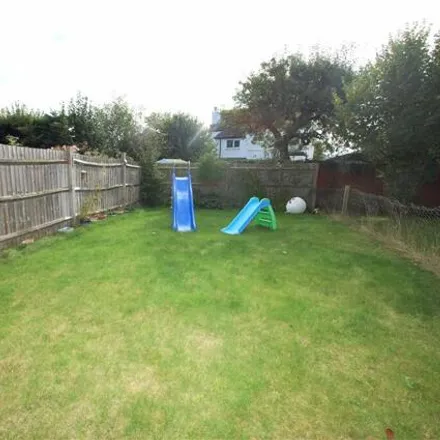 Image 3 - White Hart Close, Chalfont St Giles, HP8 4PH, United Kingdom - House for sale