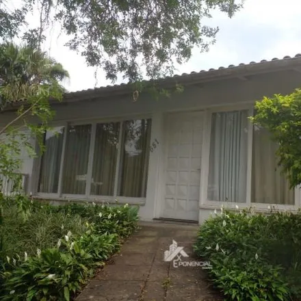 Rent this 3 bed house on Rua Expedicionário Gumercindo da Silva 310 in Centro, Jaraguá do Sul - SC