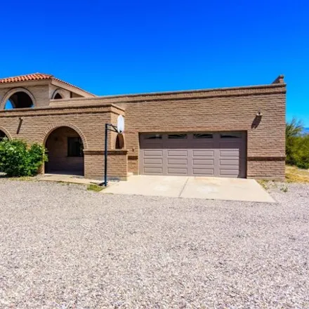 Buy this 4 bed house on 2591 North Grannen Road in Pima County, AZ 85745