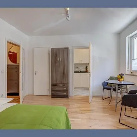 Image 9 - Plinganserstraße 62, 81369 Munich, Germany - Apartment for rent