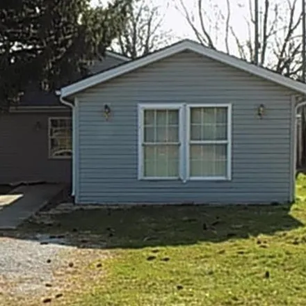 Buy this 3 bed house on 2214 North Webster Street in Kokomo, IN 46901