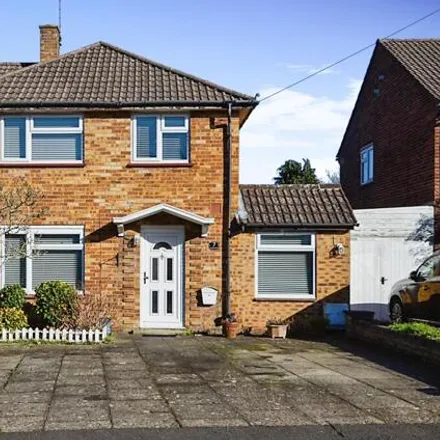 Buy this 4 bed duplex on Pentland Road in Bushey Heath, WD23 4QN