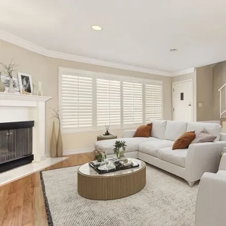Image 1 - 14332 Dickens St Unit 17, Sherman Oaks, California, 91423 - Townhouse for sale