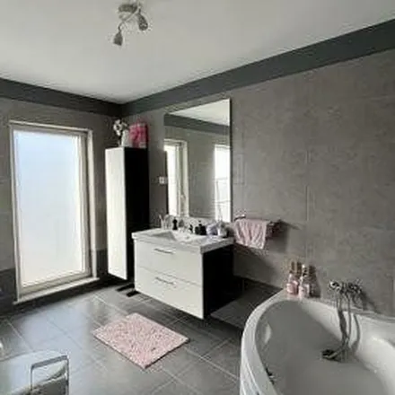 Image 8 - Hasseltweg 281, 3600 Winterslag, Belgium - Apartment for rent