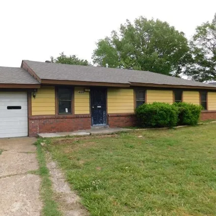 Rent this 3 bed house on 400 Jenson Road in Memphis, TN 38109