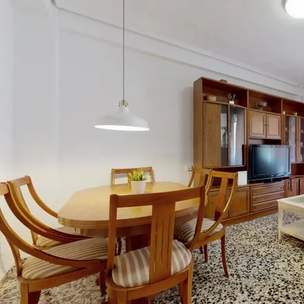 Rent this 3 bed apartment on Carrer de Caudiel in 9, 46011 Valencia
