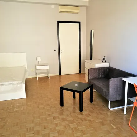 Rent this 7 bed room on Via Antonio Cecchi in 5b, 43121 Parma PR