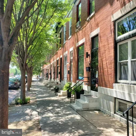 Image 2 - 228 North Kenwood Avenue, Baltimore, MD 21224, USA - Townhouse for sale