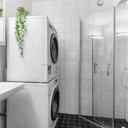 Rent this 2 bed apartment on Vegagatan 23 in 172 33 Sundbybergs kommun, Sweden