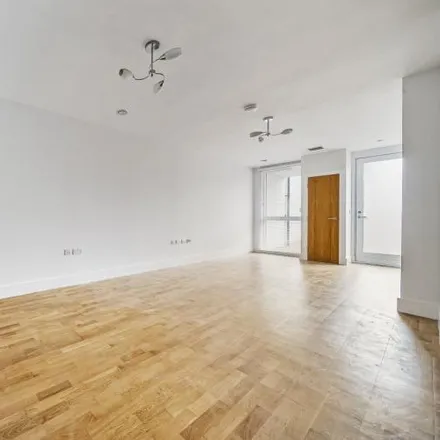 Rent this 1 bed apartment on 64 St. Peter's Road in London, CR0 1HJ
