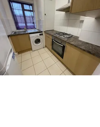 Image 5 - Dibdin House, 161-208 Maida Vale, London, W9 1QJ, United Kingdom - Apartment for rent