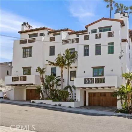 Rent this 4 bed condo on 405 Arenoso Lane in San Clemente, CA 92672