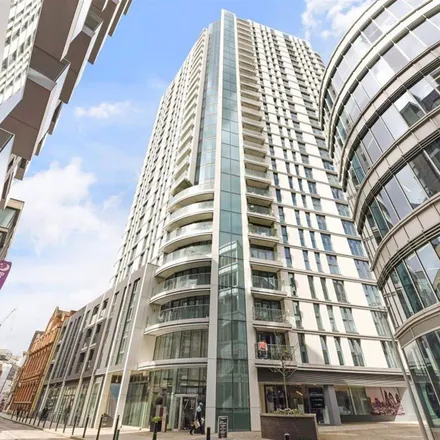 Rent this 1 bed apartment on 81 Alie Street in London, E1 8PX