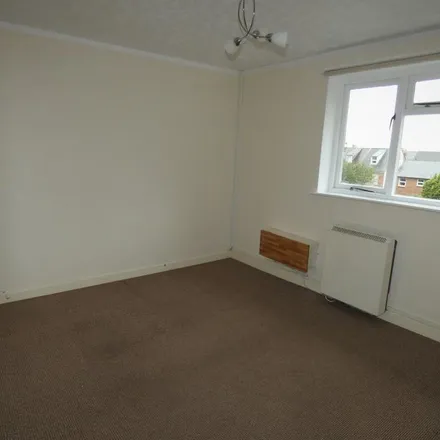 Rent this 1 bed apartment on 56 Weston Road in Gloucester, GL1 5AX