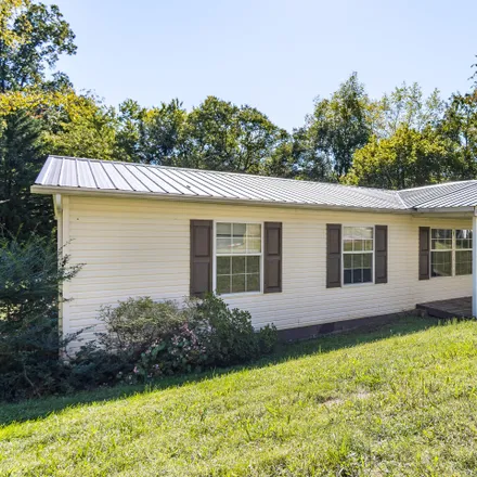 Image 2 - 147 Smith Avenue, Biltmore, Carter County, TN 37643, USA - House for sale