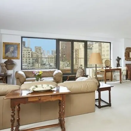 Image 6 - 8 East 83rd Street, New York, NY 10028, USA - Apartment for sale