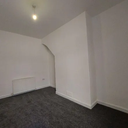 Image 8 - Every Street, Manchester Road, Wheatley Lane, BB9 5RQ, United Kingdom - Townhouse for rent