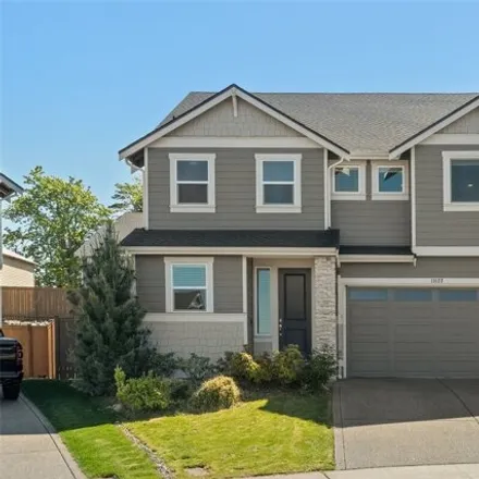 Buy this 5 bed house on 13122 Southeast 306th Place in Auburn, WA 98092