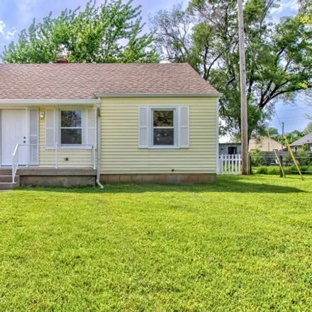 Buy this 3 bed house on 1710 South Goodlet Avenue in Indianapolis, IN 46241