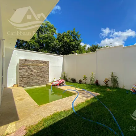 Buy this studio house on Calle Eukalicto in 77506 Cancún, ROO