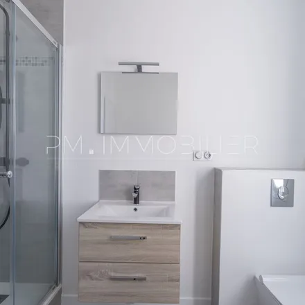 Image 4 - 59 Boulevard national, 13001 Marseille, France - Apartment for rent