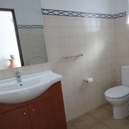Image 2 - Lagoa e Carvoeiro, Faro, Portugal - Apartment for rent