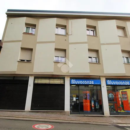 Image 3 - Molteni Abbigliamento, Via Vittorio Veneto 17, 20837 Veduggio con Colzano MB, Italy - Apartment for rent
