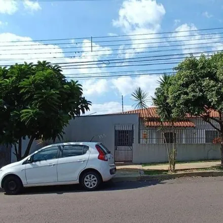 Image 1 - Rua Coelho Neto, Jardim Ipiranga, Maringá - PR, 87015-320, Brazil - House for sale